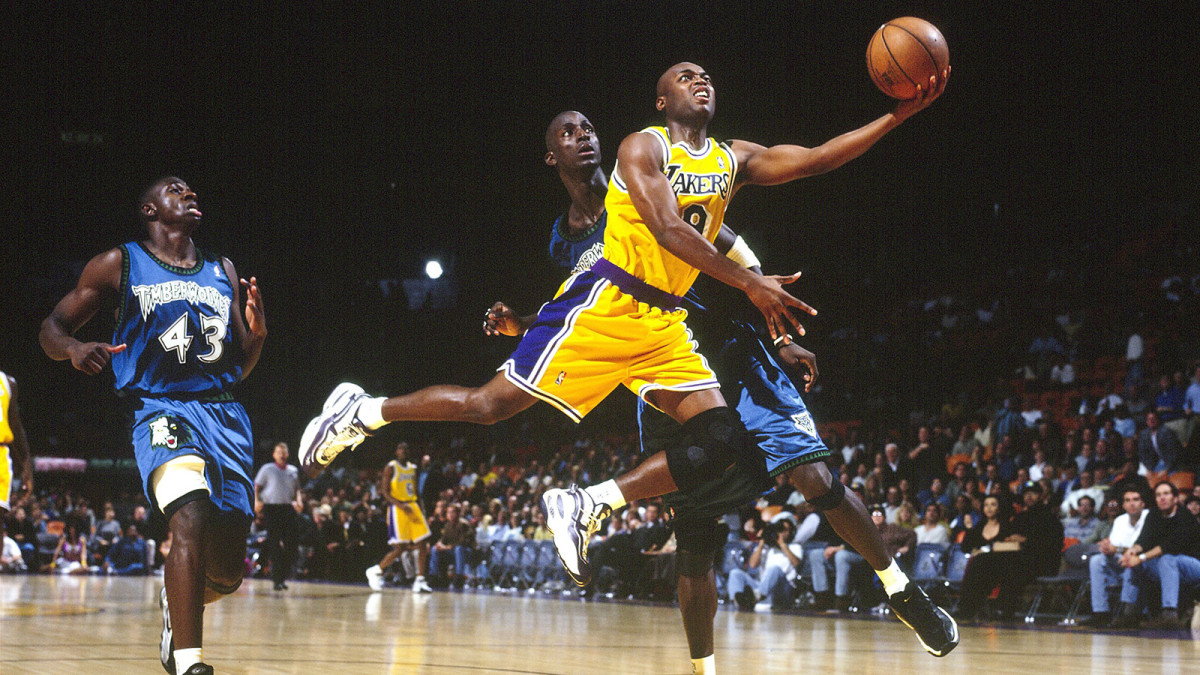 nick-van-excel-lakers-timberwolves